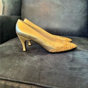 Vintage Stuart Weitzman Gold Embroidered Heels